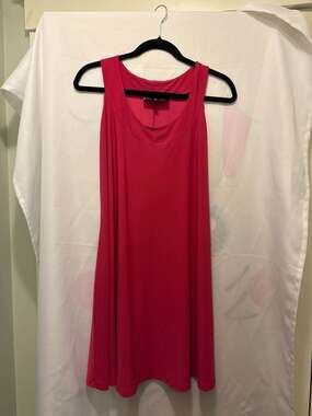 Ellen Parker Sleeveless A-Line Knit Trap Dress in Magenta